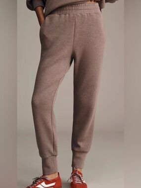 Varley The Slim Cuff 25 Pants ~ Large ~ Taupe